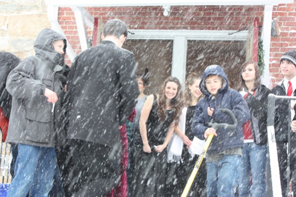 a wedding in a snowstorm (photo by Art Cox)